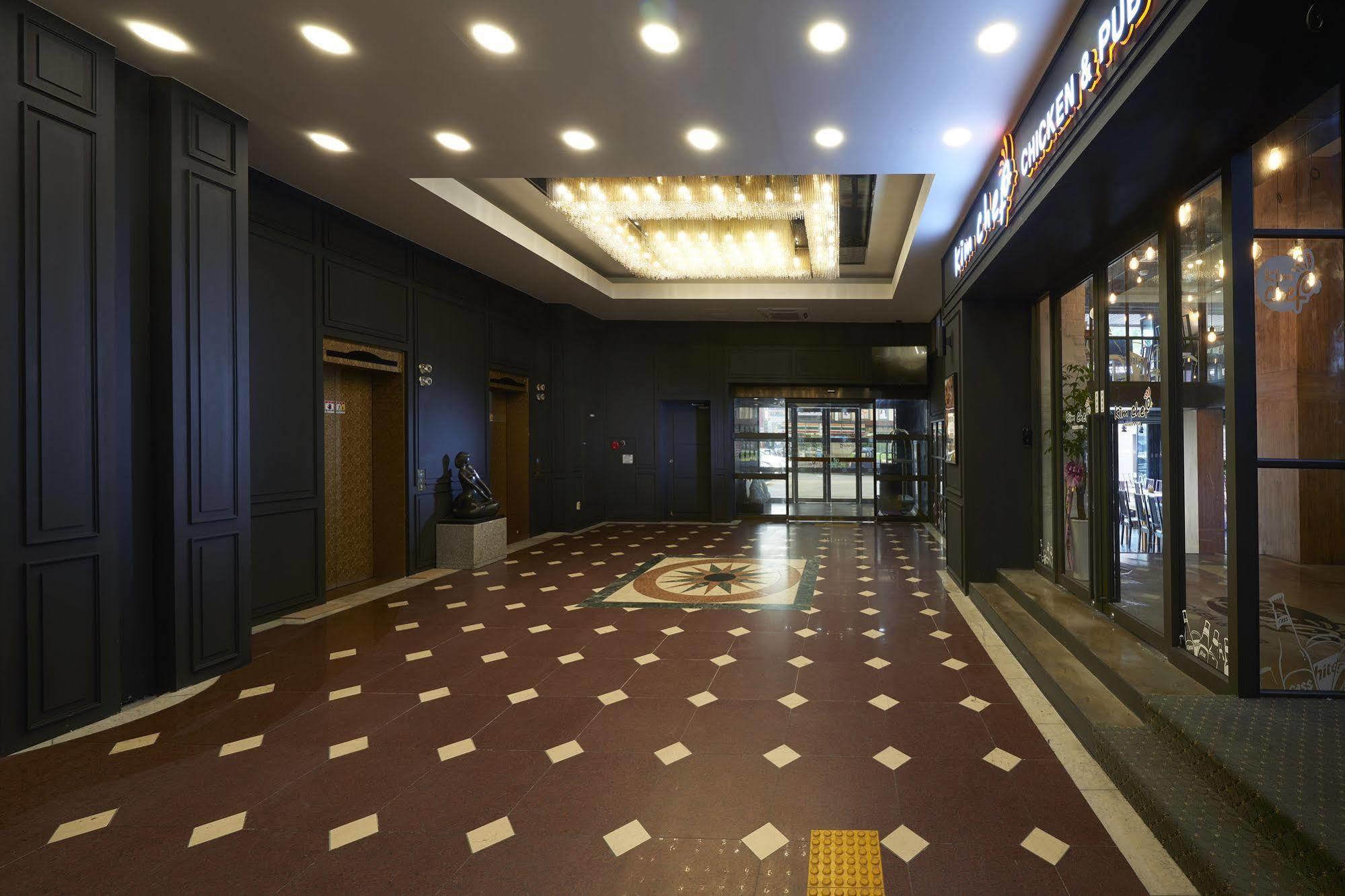 Benikea Premier Hotel Siheung Extérieur photo